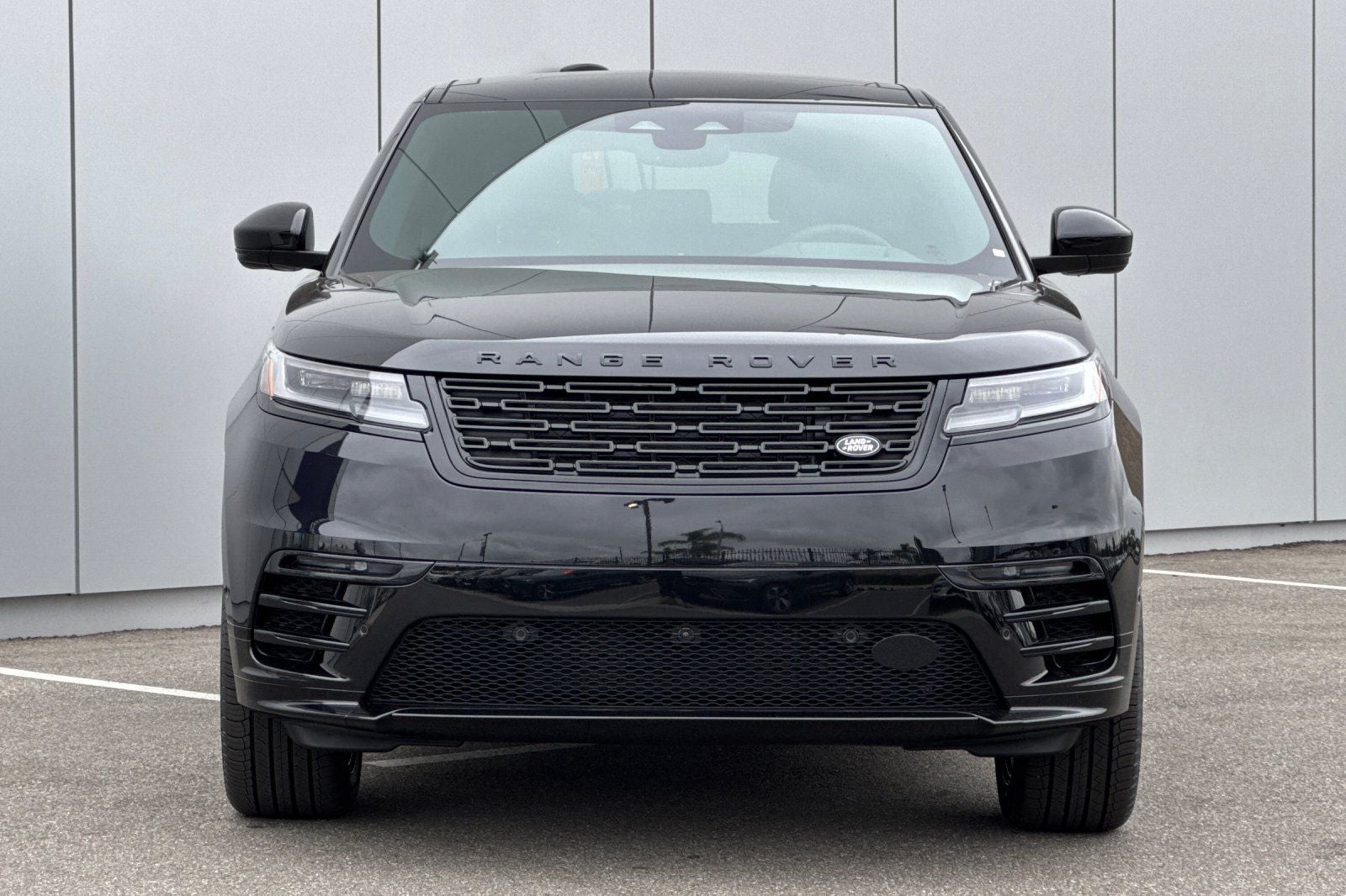 2026 Land Rover Range Rover Velar Belgravia Edition