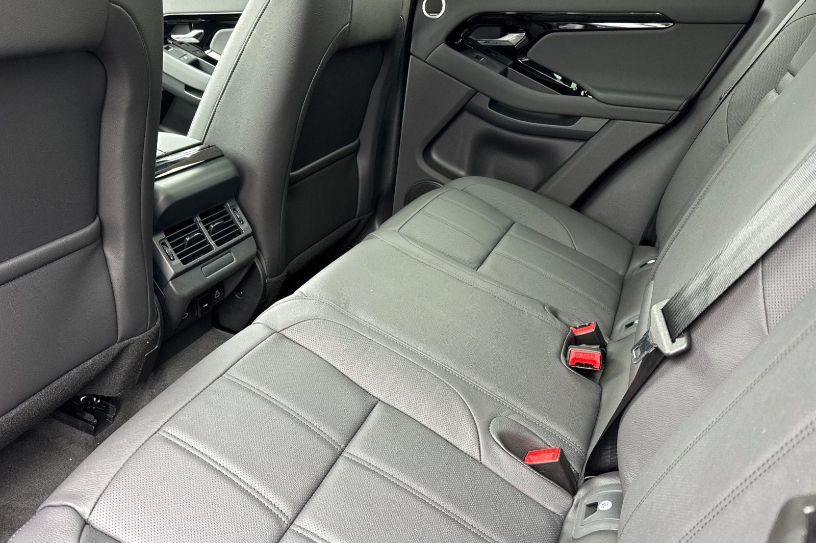 2026 Land Rover Range Rover Evoque S