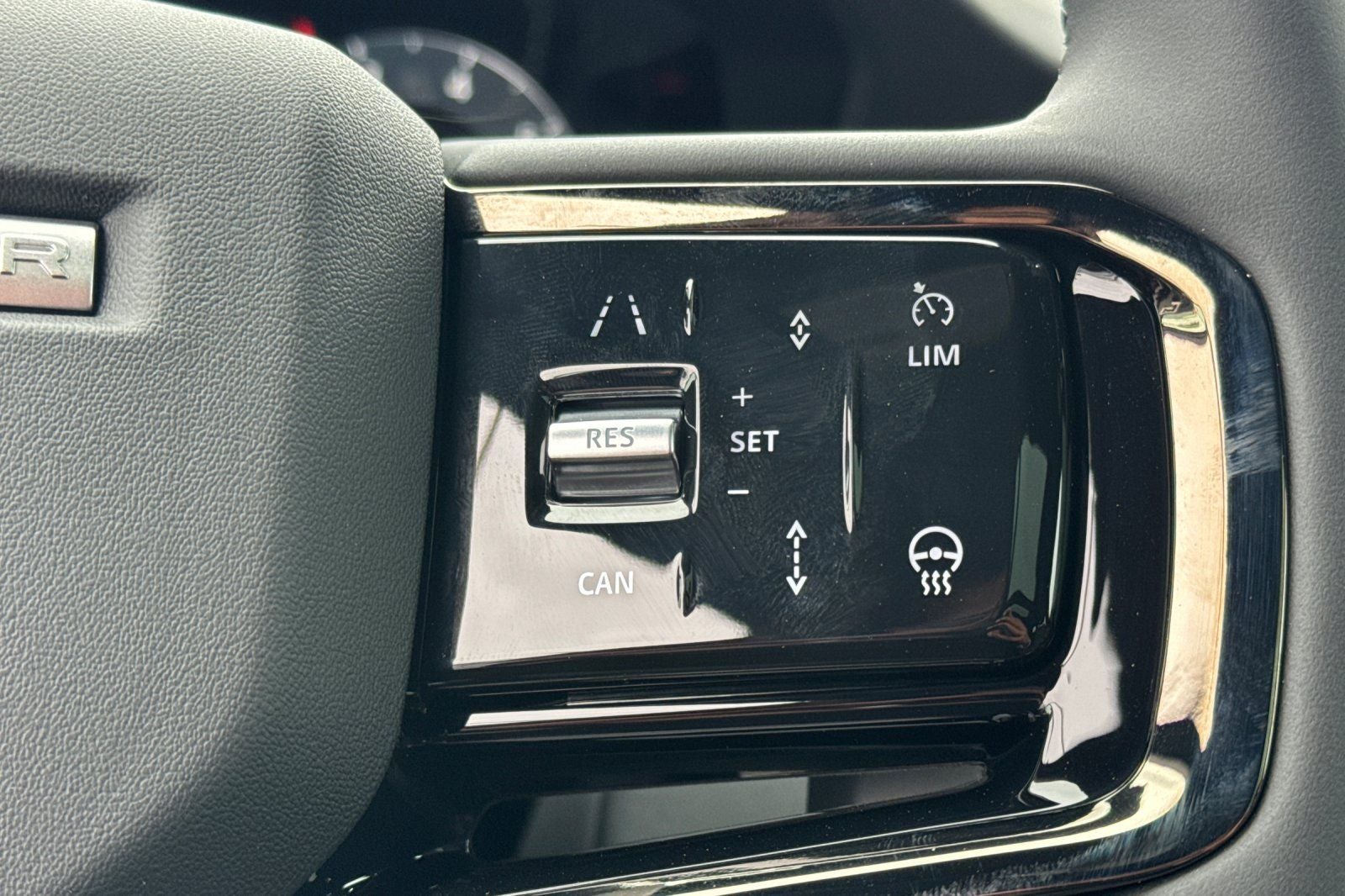2026 Land Rover Range Rover Evoque S
