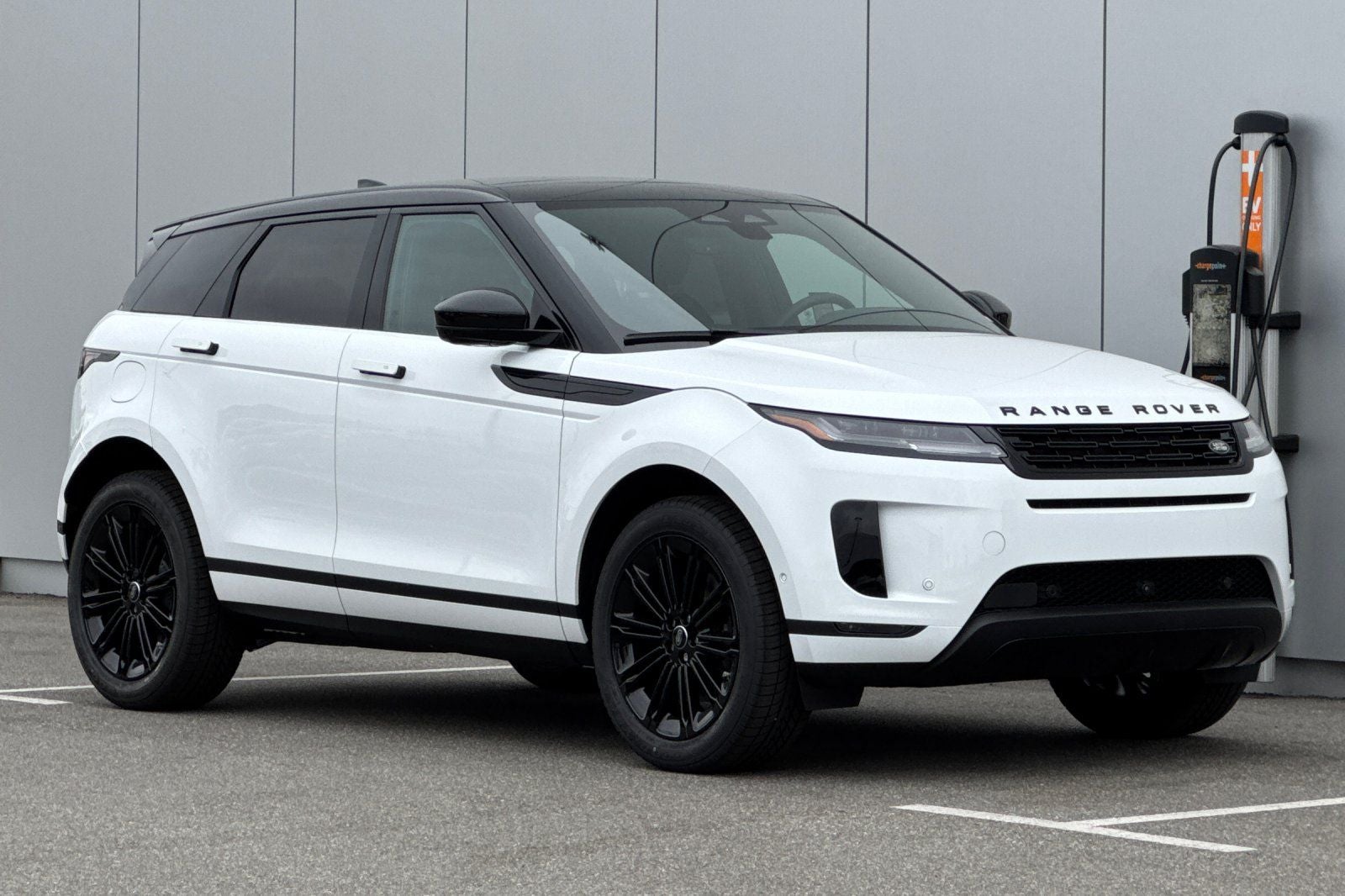 2026 Land Rover Range Rover Evoque S