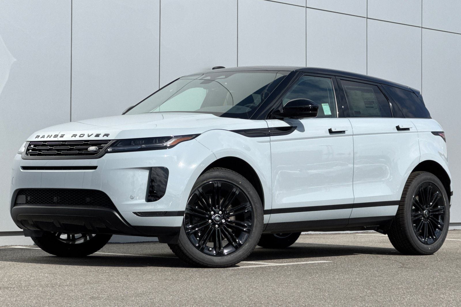 2026 Land Rover Range Rover Evoque S