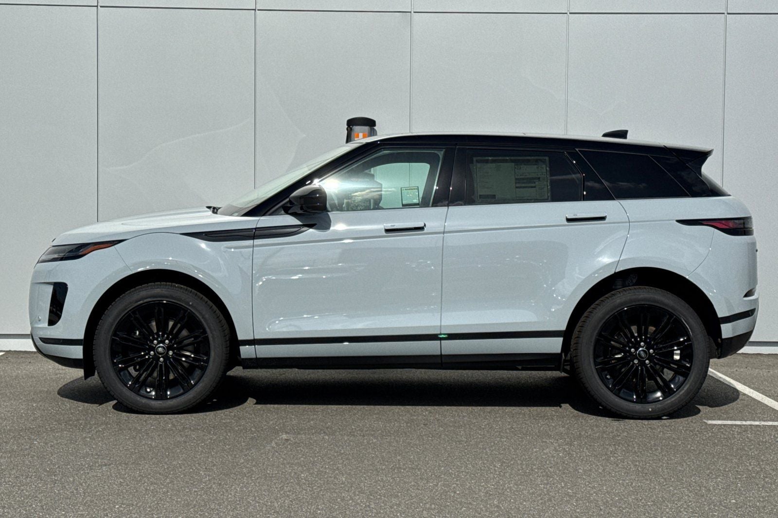 2026 Land Rover Range Rover Evoque S