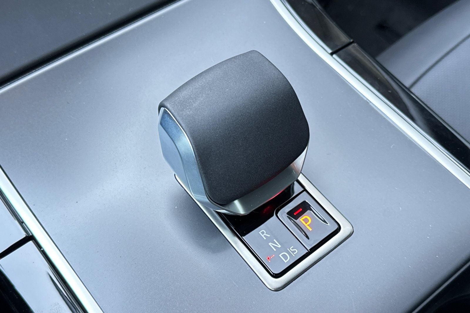 2026 Land Rover Range Rover Evoque S