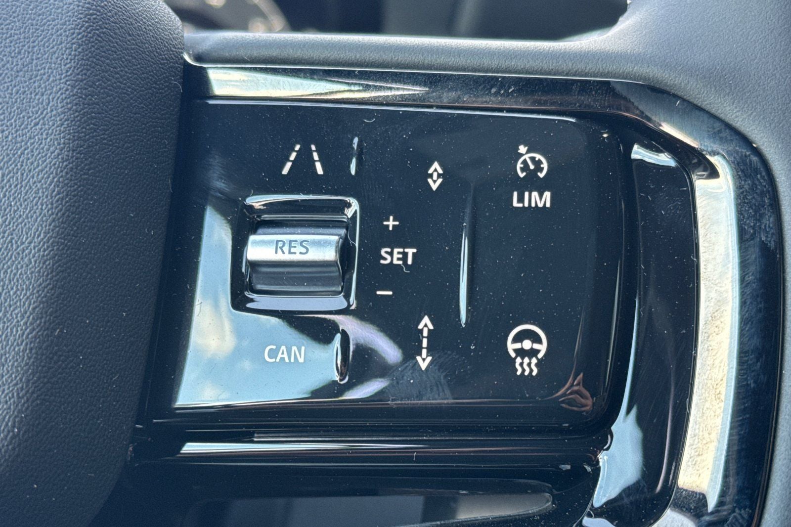 2026 Land Rover Range Rover Evoque S