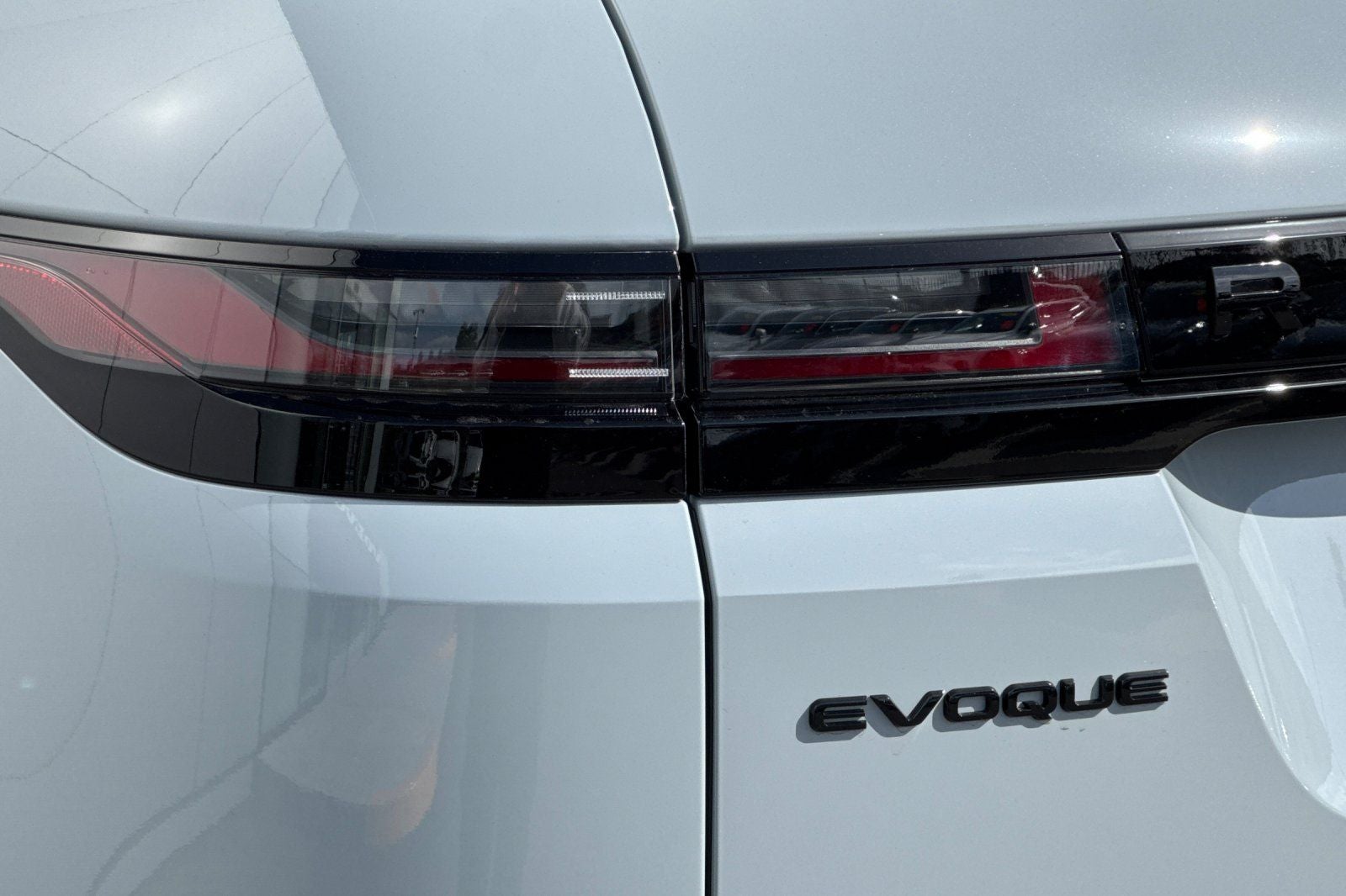 2026 Land Rover Range Rover Evoque S