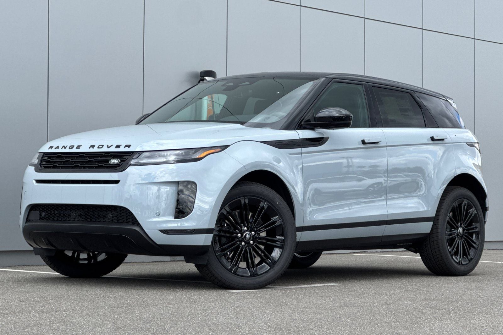 2026 Land Rover Range Rover Evoque S