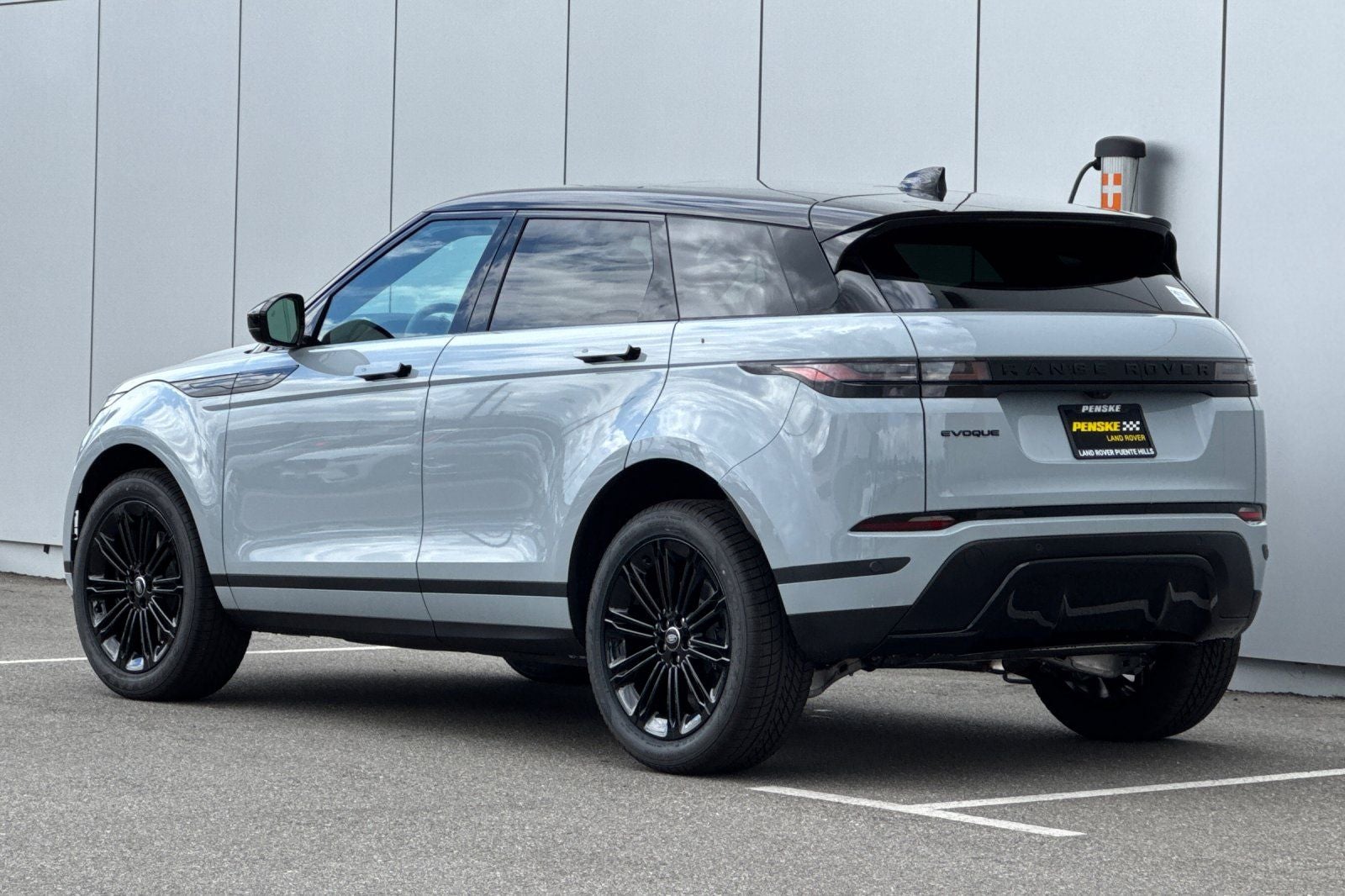 2026 Land Rover Range Rover Evoque S