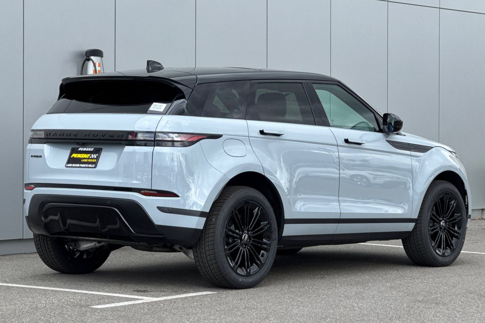 2026 Land Rover Range Rover Evoque S