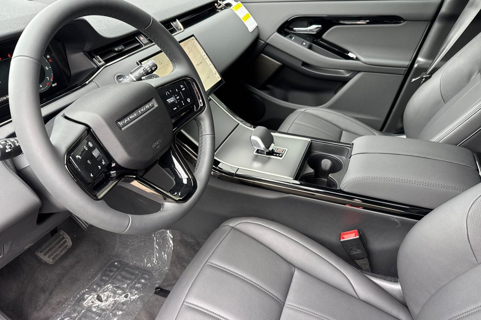 2026 Land Rover Range Rover Evoque S