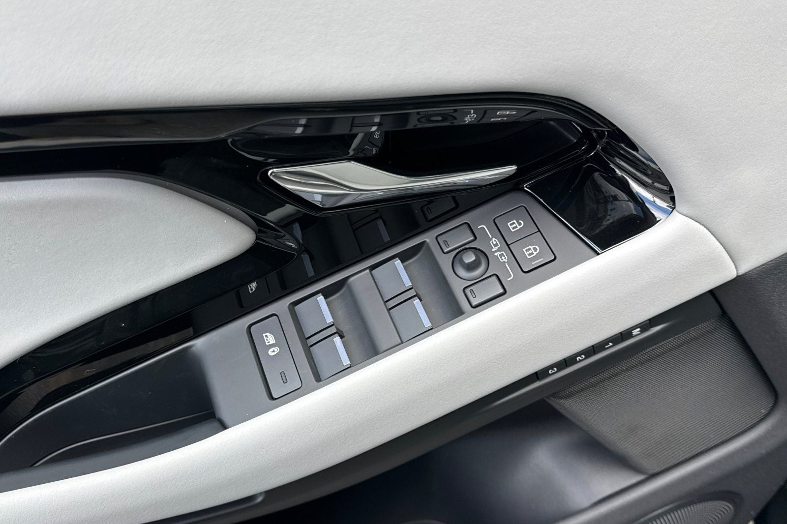 2026 Land Rover Range Rover Evoque S