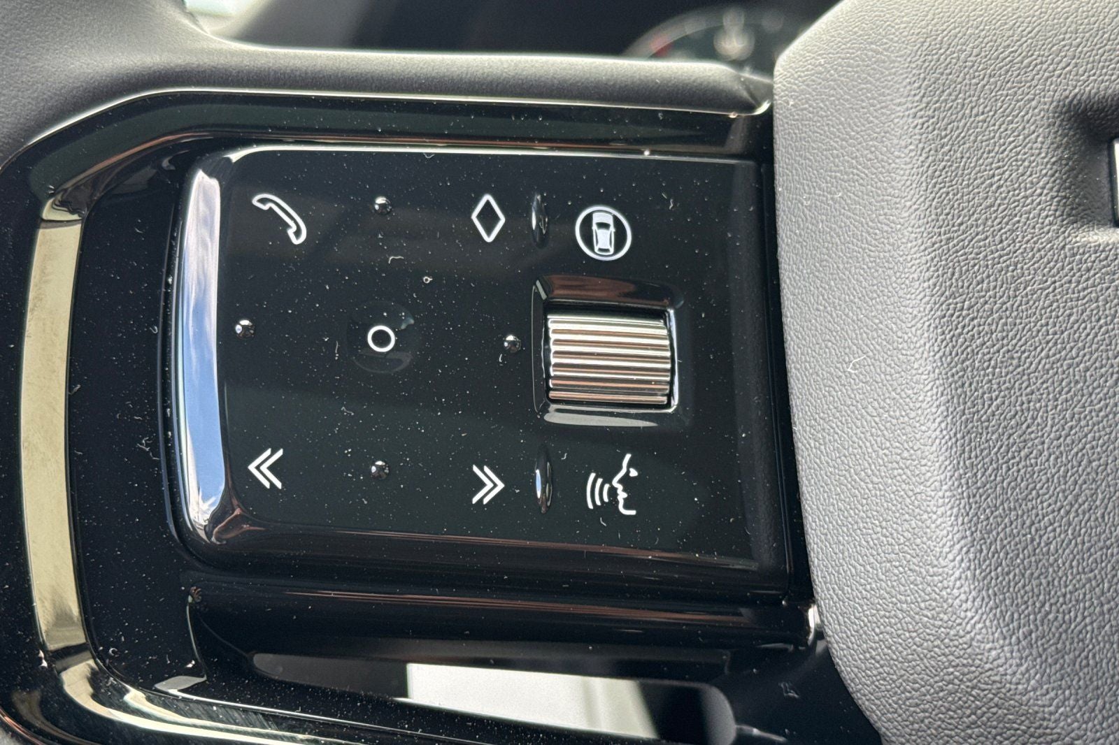 2026 Land Rover Range Rover Evoque S