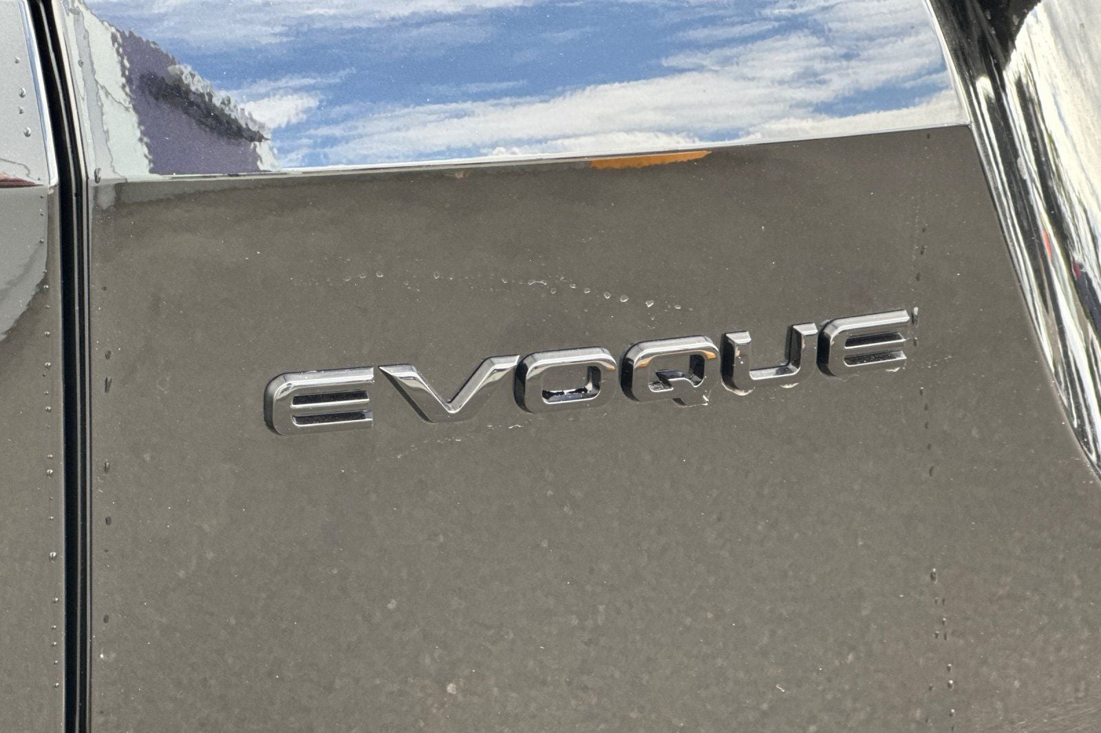 2026 Land Rover Range Rover Evoque S