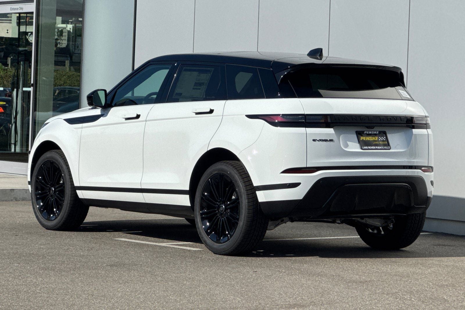 2026 Land Rover Range Rover Evoque S