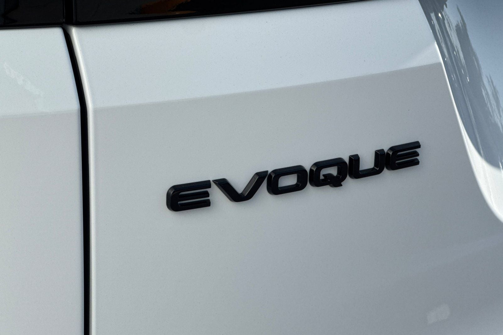 2026 Land Rover Range Rover Evoque S
