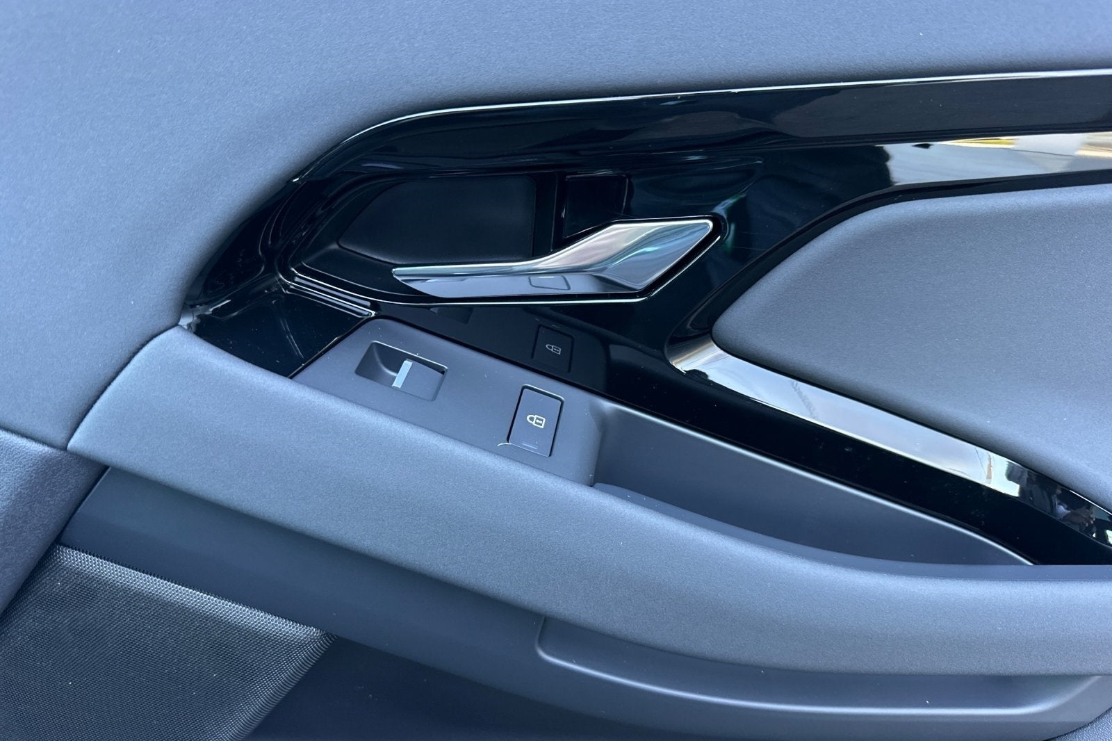 2026 Land Rover Range Rover Evoque S