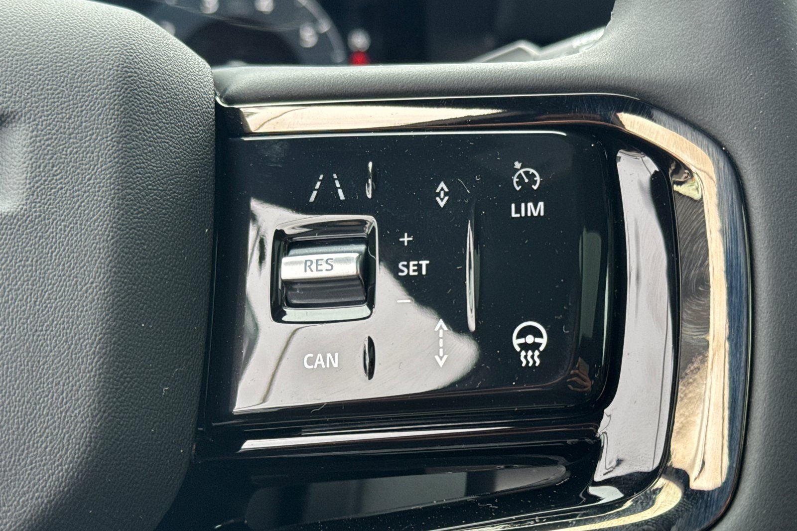 2026 Land Rover Range Rover Evoque S