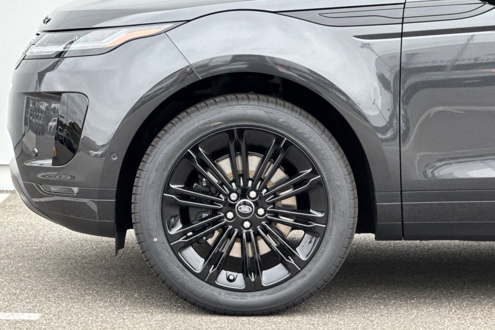 2026 Land Rover Range Rover Evoque S