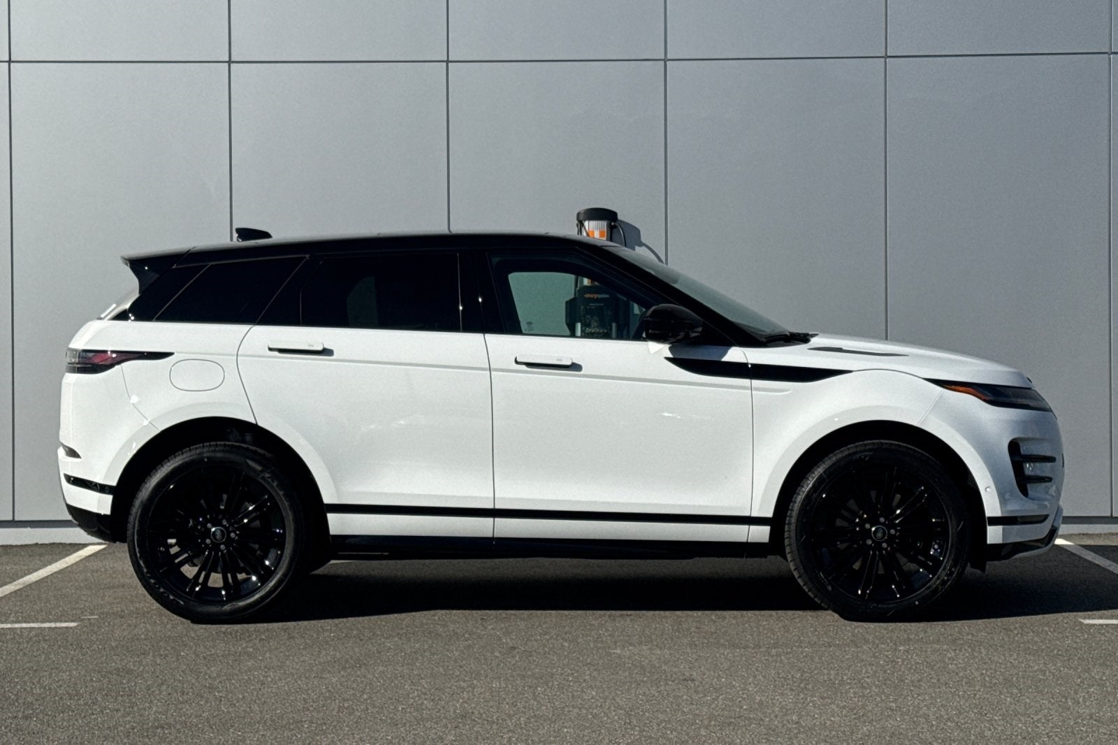 2026 Land Rover Range Rover Evoque Dynamic