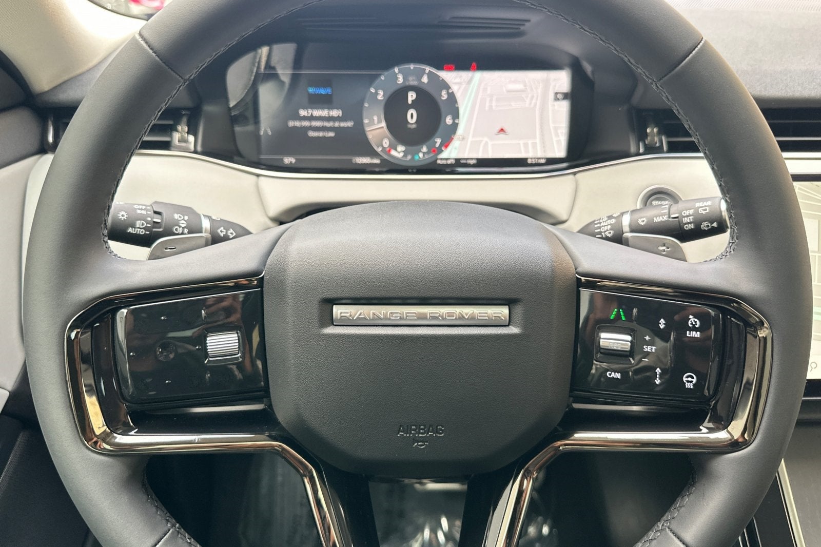 2025 Land Rover Range Rover Evoque Dynamic