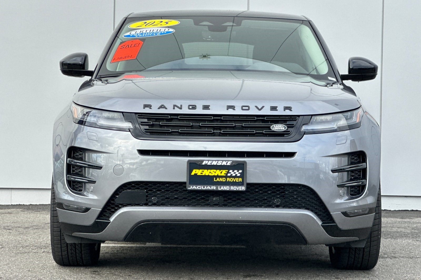 2025 Land Rover Range Rover Evoque Dynamic