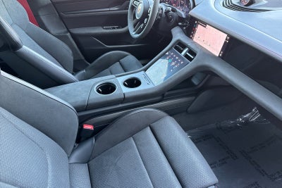 2025 Porsche Taycan GTS