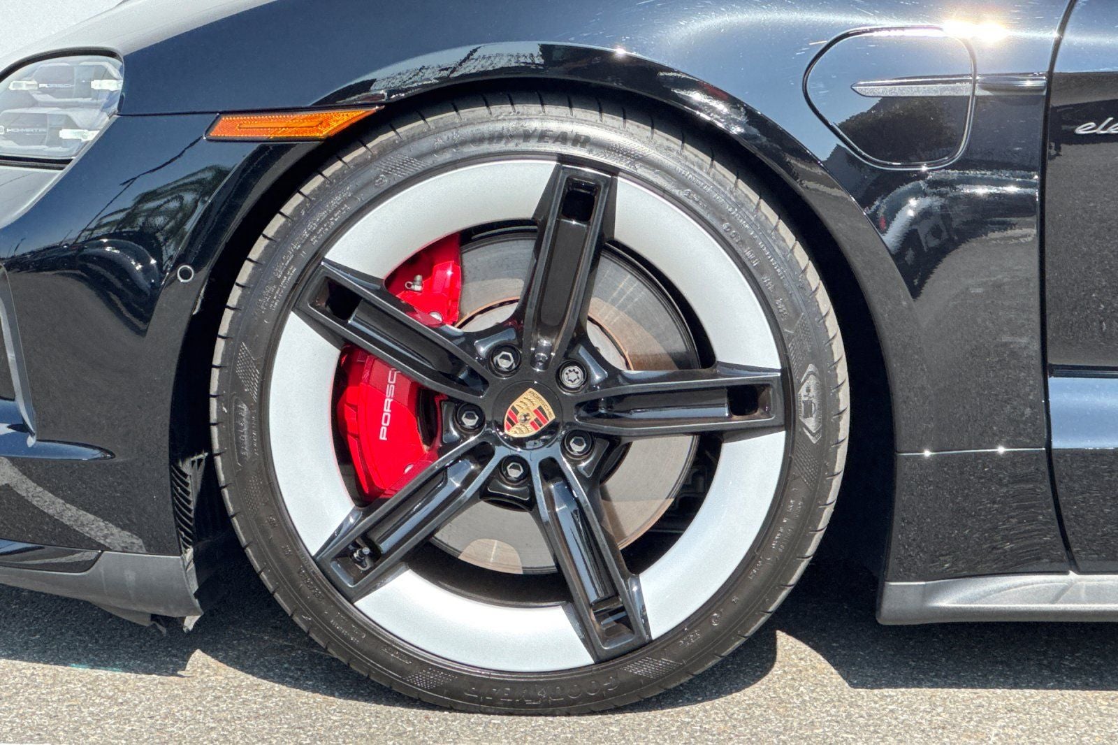 2025 Porsche Taycan GTS