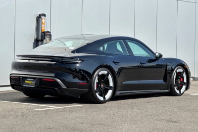 2025 Porsche Taycan GTS