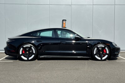 2025 Porsche Taycan GTS