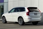2022 Volvo XC90 T5 Momentum