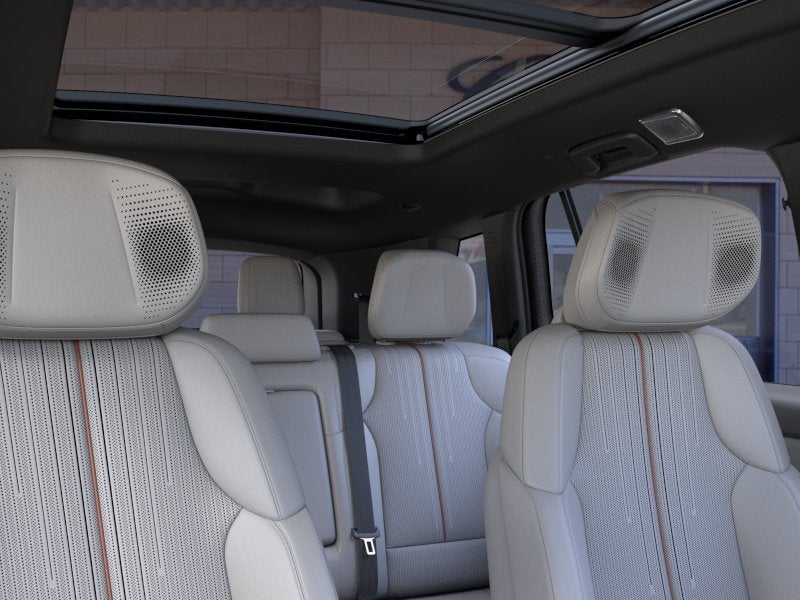 2027 Cadillac VISTIQ Luxury